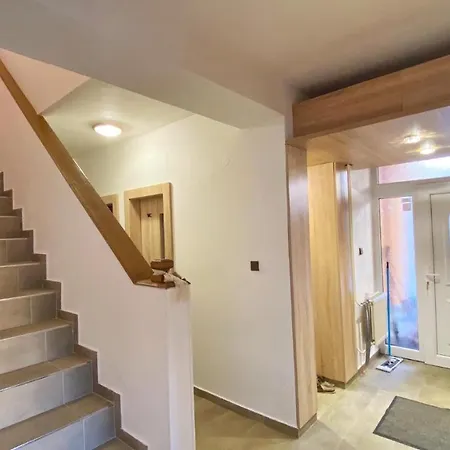 Relax Tatry - Wifi/tv, Bbq, Billiard بيت للعطل